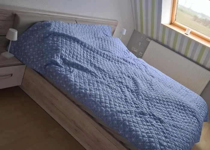 Schoene Doppelhaushaelfte Am Meer! דירה